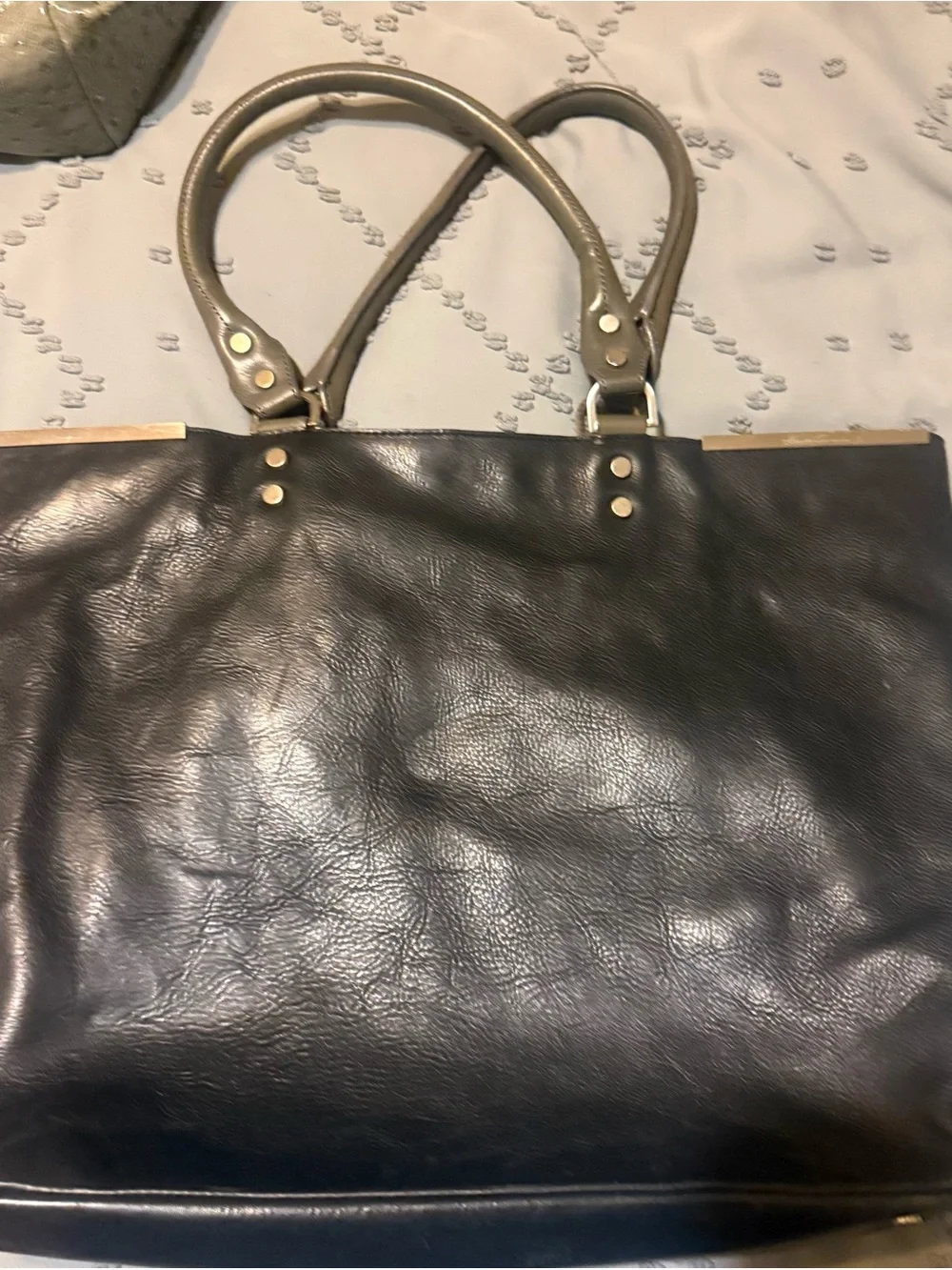 Kenneth Cole Classic Black Tote Bag with Taupe Handles - Stylish Everyday Carry